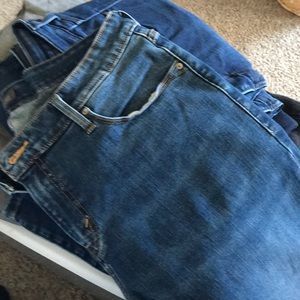Levi’s. 2 pair